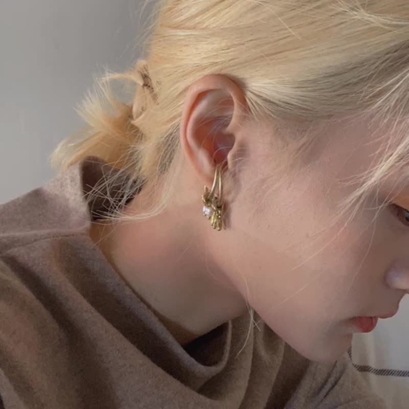 暮光系 | Lapis - 汐 * 珍珠耳骨夹 耳夹 - 耳环/耳夹 - 铜/黄铜 金色