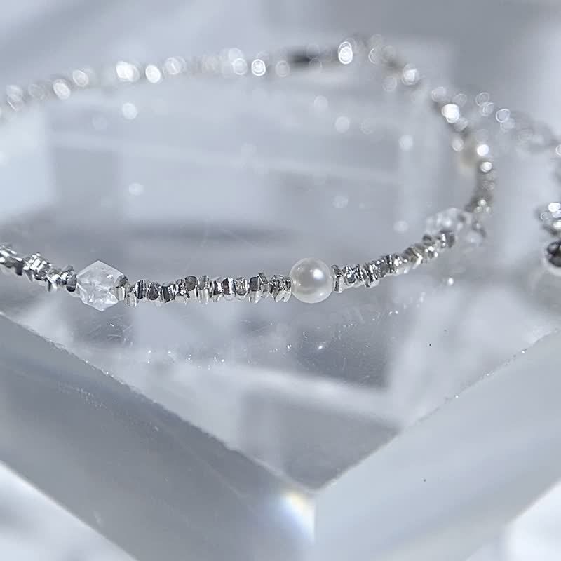 小碎银手链 - 不规则纯银粒配闪灵钻/珍珠  BC022